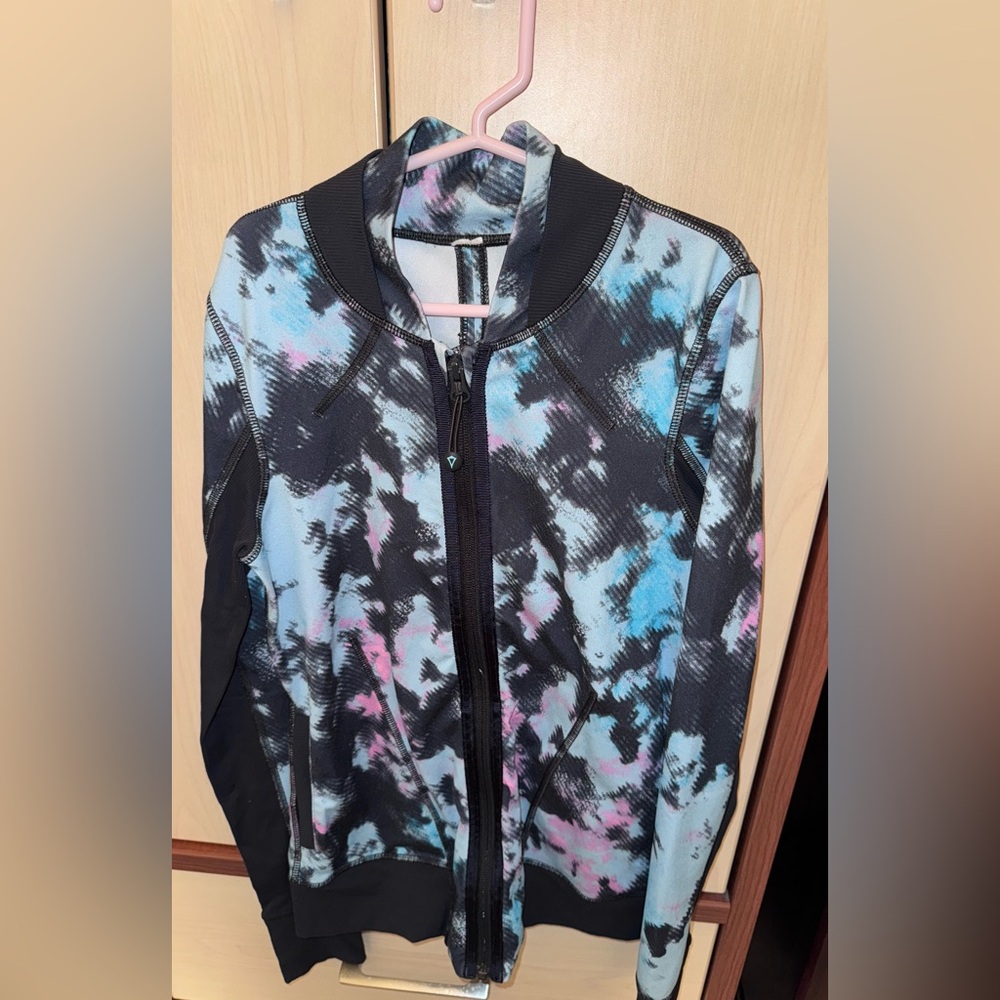 Lululemon kids Ivivva Girl Jacket size 12